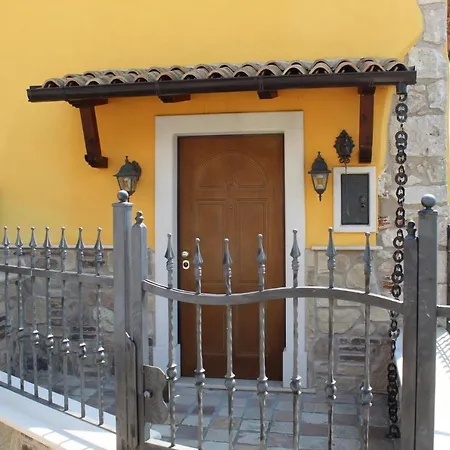 Apartment Da Laura Poggio Filippo